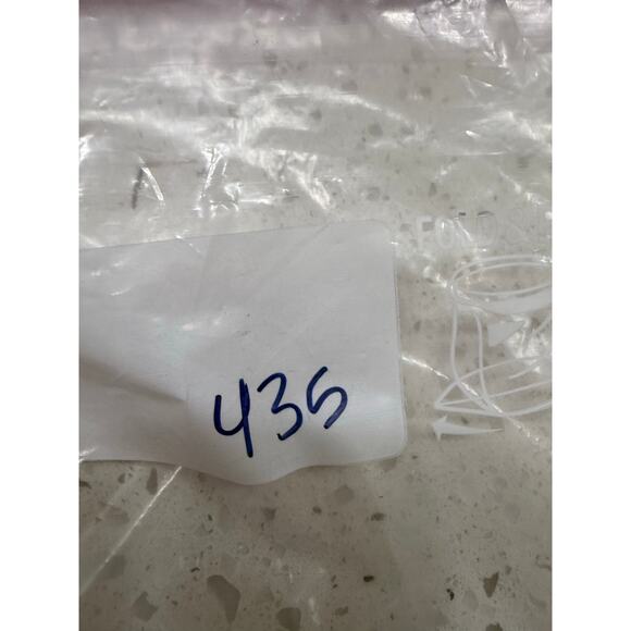 black and white scarf rose design no brand - Picture 4 of 5